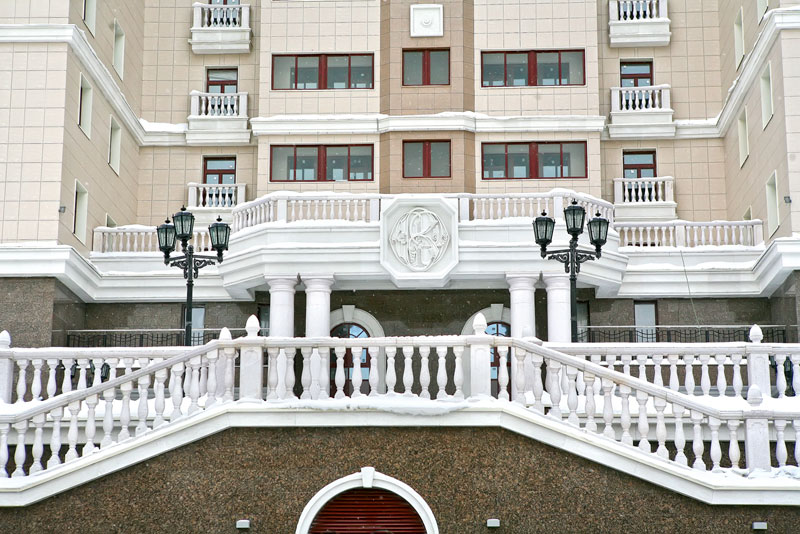 Жилой дом, г. Москва. Использованы навесные вентилируемые фасады Ронсон-100