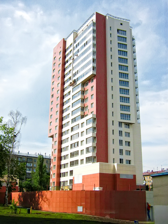 ЖК «Ломоносовский», г. Москва.Использованы навесные вентилируемые фасады Ронсон-300