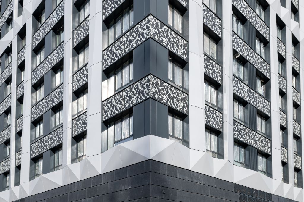 ЖК «Silver», г. Москва. Использованы навесные вентилируемые фасады Ронсон-200
