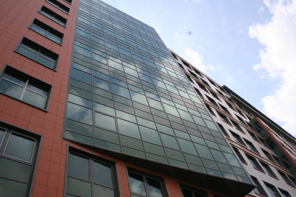 Административное здание «Серп и Молот», г. Москва. Использованы навесные вентилируемые фасады Ронсон-300