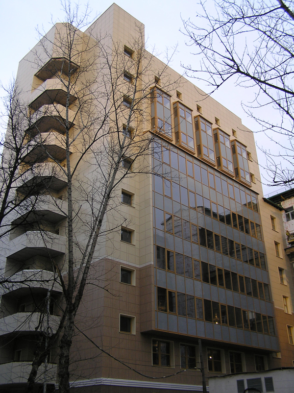 Гостиница «Ярославская», г. Москва.Использованы навесные вентилируемые фасады 