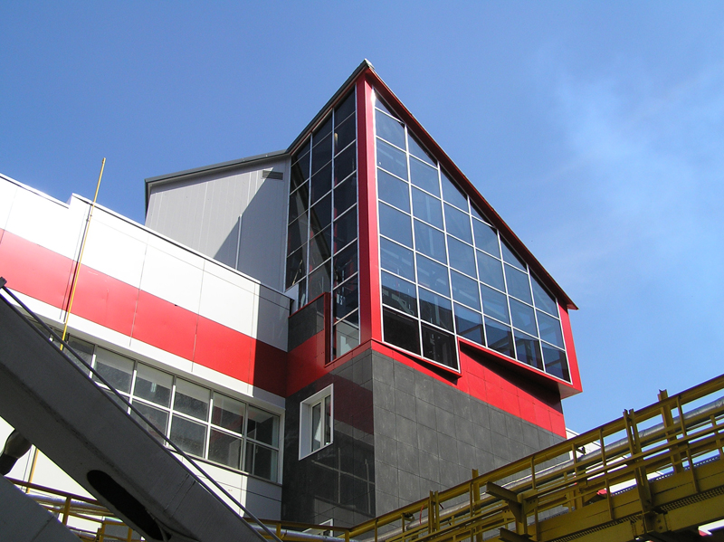 Завод «ROCKWOOL», г. Железнодорожный. Использованы навесные вентилируемые фасады Ронсон-200