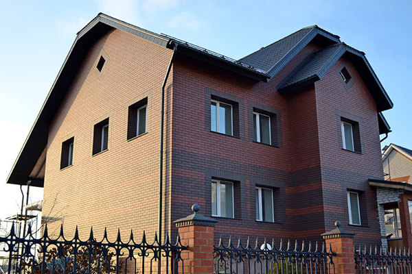 Частный дом г. Набережные Челны - 000126_Dark-red_dark-brown_01.jpg