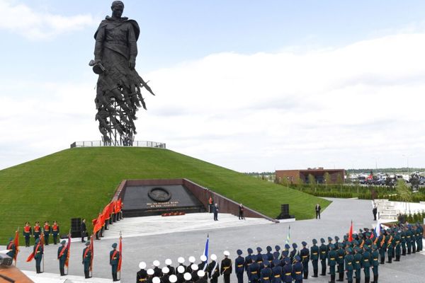 Ржевский мемориал советскому солдату 