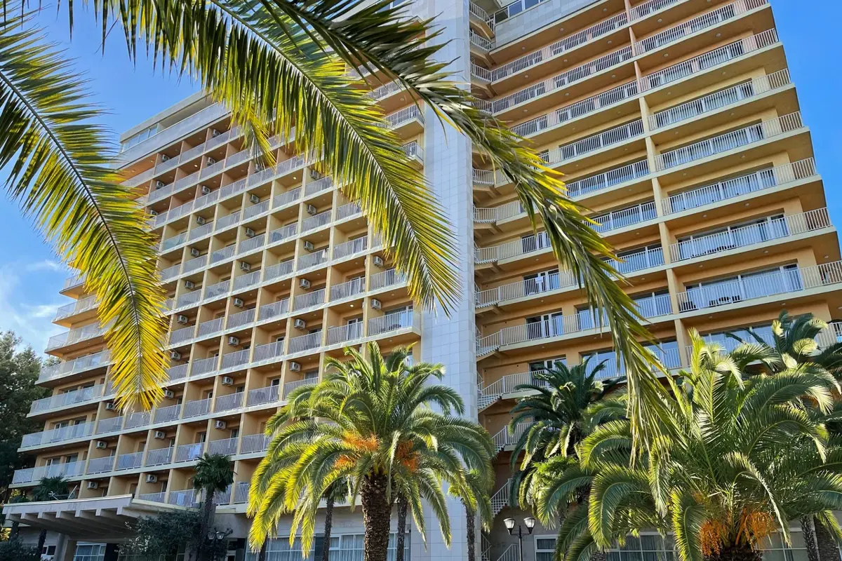 Санаторий «Литфонд» - Г. Пицунда, Пансионат Им. Д. Гулиа..